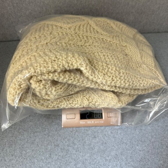 Passports Of Pieri Imports Vintage Cream Cable Knit 100% Wool Sweater Size Large - Picture 13 of 14